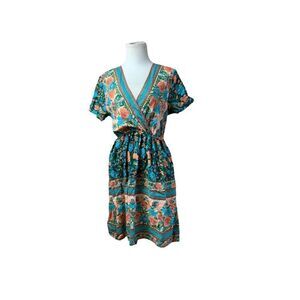 NWOT Multi Color Dress Sz M